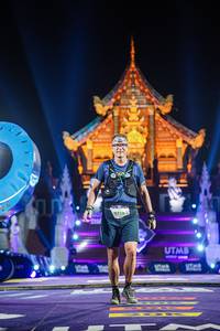 BIB: 9718, 
                            <button type="button" onclick="openModal(22644977)" class="btn btn-primary btn-sm float-right btn-popup" data-toggle="modal" data-target=".modal-high-quality">
                        <i class="fas fa-shopping-cart"></i> Add to Cart
                    </button>
                                            <button type="button" onclick="isThisMe(22644977, true)" class="btn btn-success btn-sm float-right btn-popup btn-isme hidden" data-toggle="tooltip" data-placement="bottom" title="นี่คือรูปของคุณใช่ไหม คลิกที่นี่เพื่อเอาเข้าอัลบั้ม">
                        <i class="fas fa-plus"></i> Add to album
                    </button>
                    <button type="button" onclick="isThisMe(22644977, false)" class="btn btn-warning btn-sm float-right btn-popup btn-isnotme hidden">
                        <i class="fas fa-ban"></i> Remove from album
                    </button>